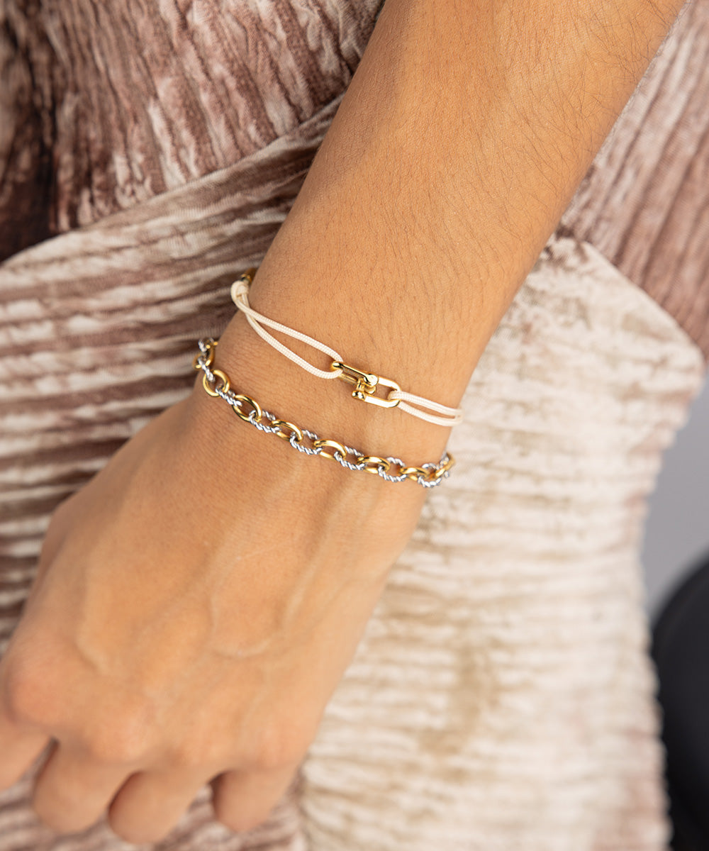 Mia Ivory | Gold