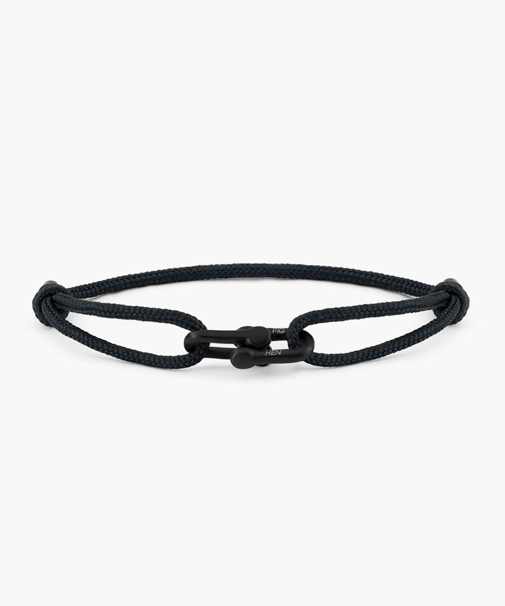 Daunting Dean Black | Black
