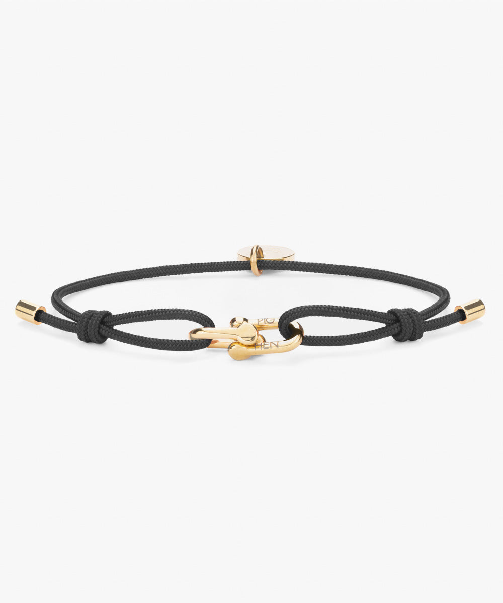 Mia Black | Gold